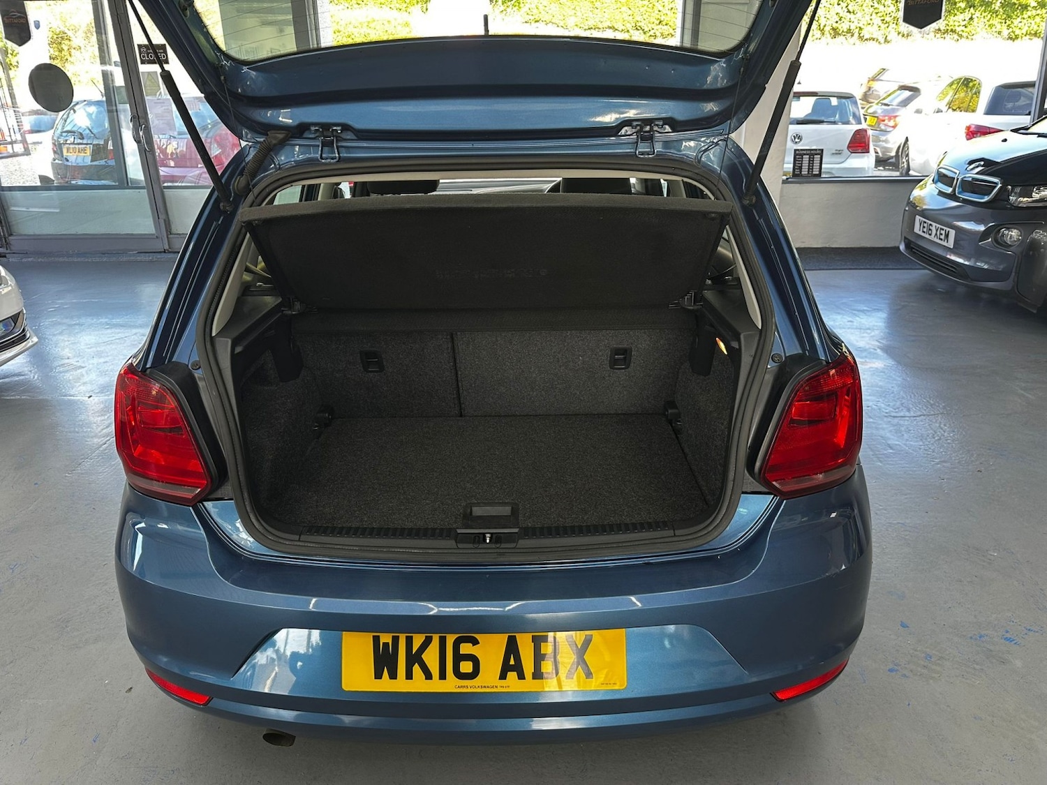 Used Volkswagen Polo 2016 for sale - 76358220: Photo 11