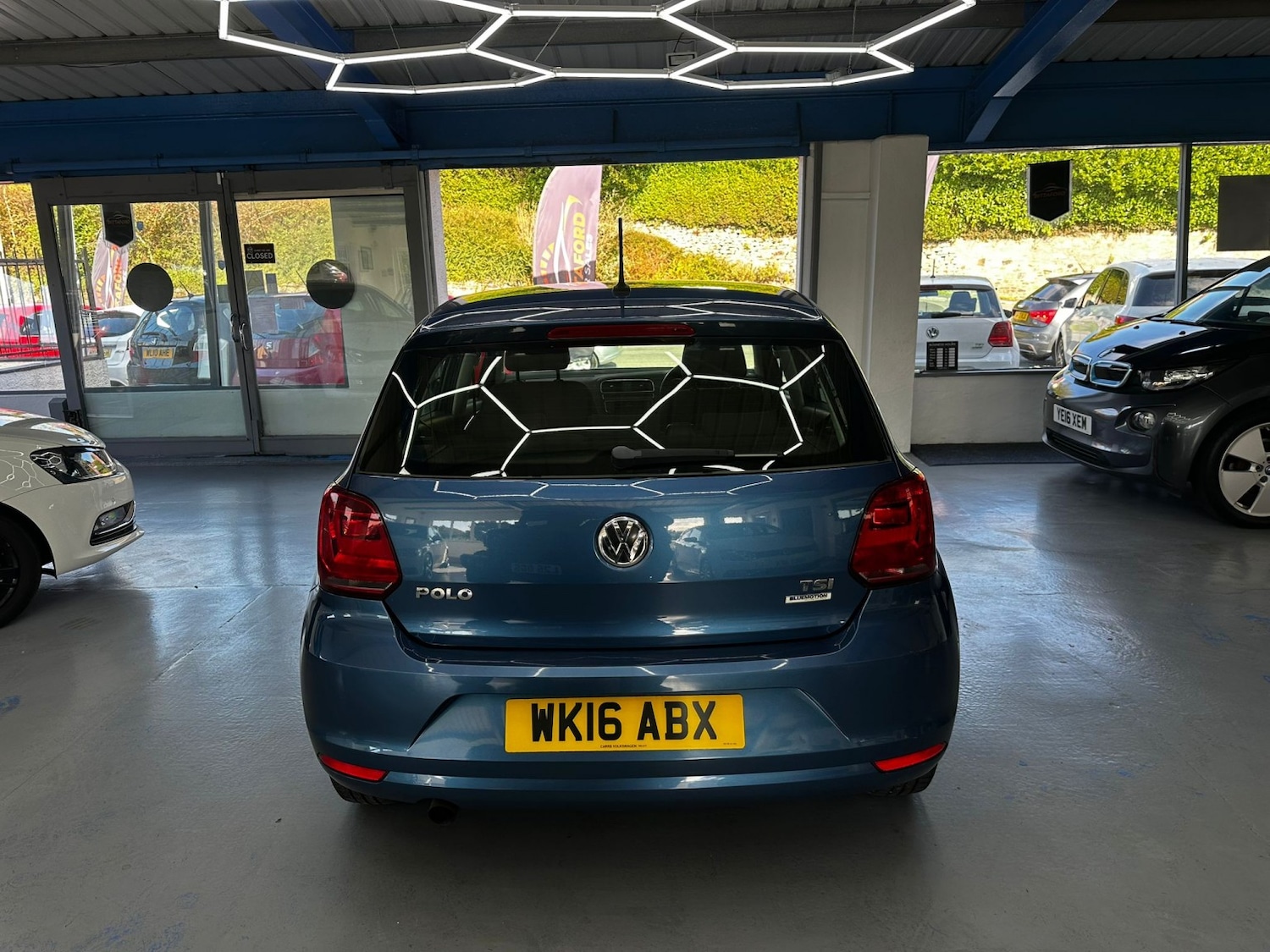 Used Volkswagen Polo 2016 for sale - 76358220: Photo 6