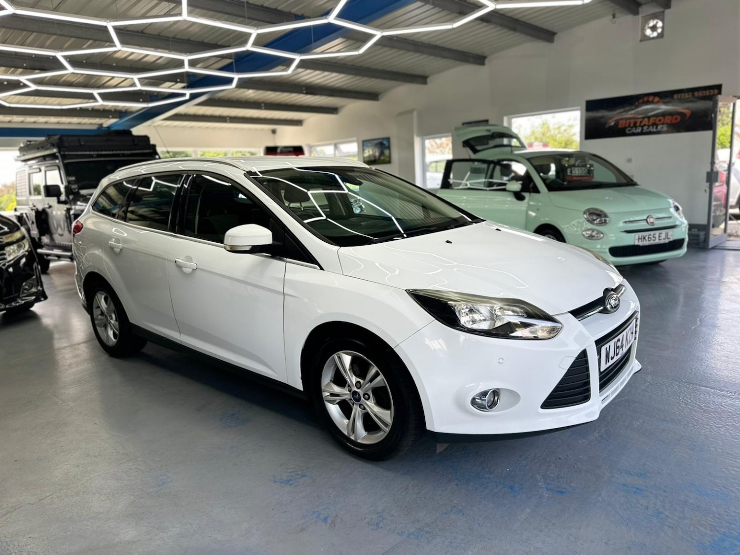 Used Ford Focus 2014 for sale - 76510901: Photo 2