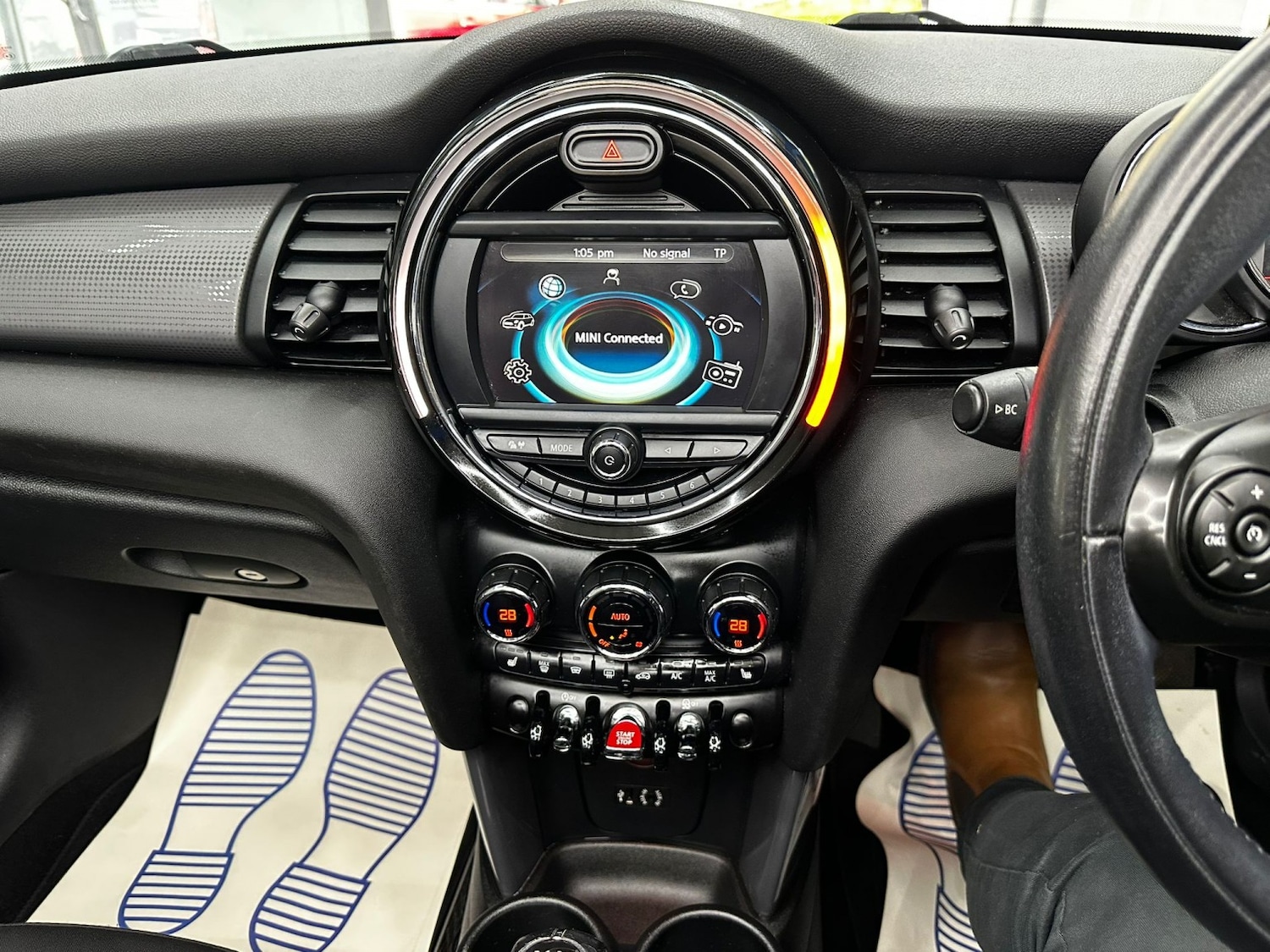 Used MINI Convertible 2016 for sale - 76911127: Photo 18