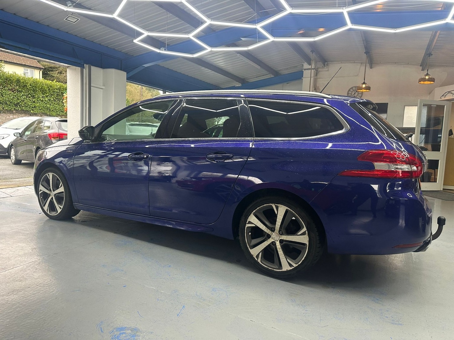 Used Peugeot 308 SW 2016 for sale - 77681857: Photo 4