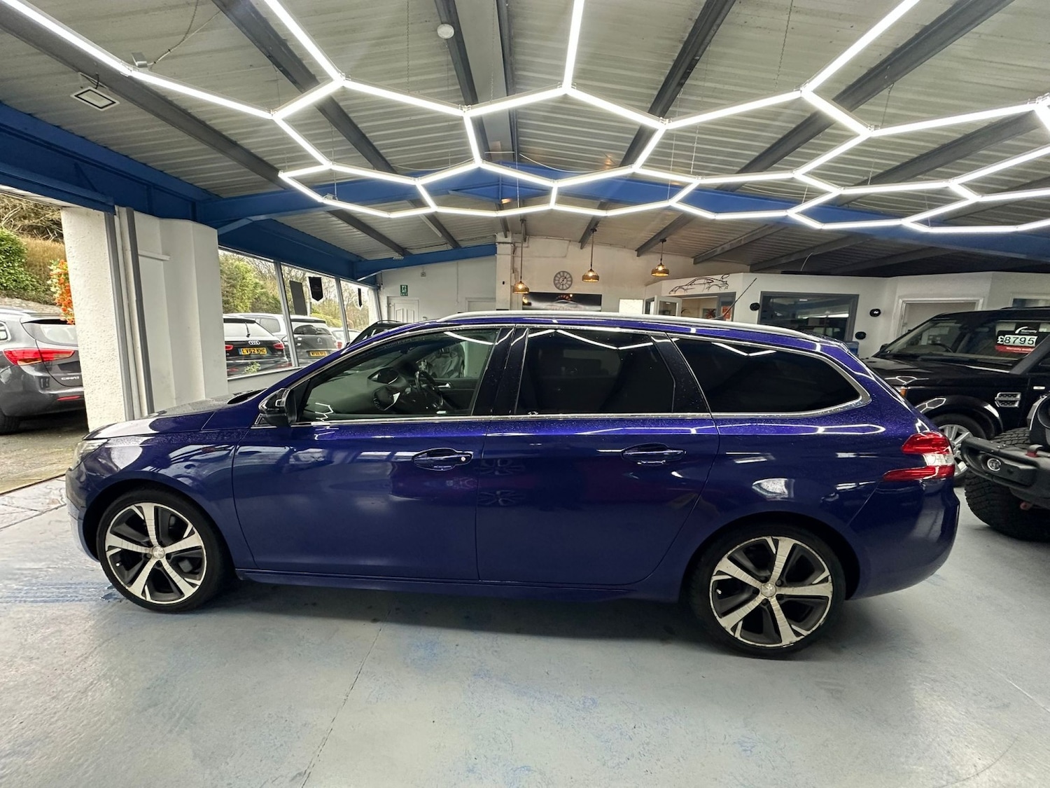 Used Peugeot 308 SW 2016 for sale - 77681857: Photo 9