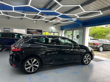 Used Renault Megane 2017 for sale - 78646906: Photo