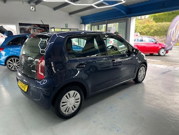 Used Volkswagen up! 2015 for sale - 76510929: Photo