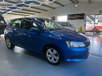 Used Skoda Fabia 2015 for sale - 77251258: Photo