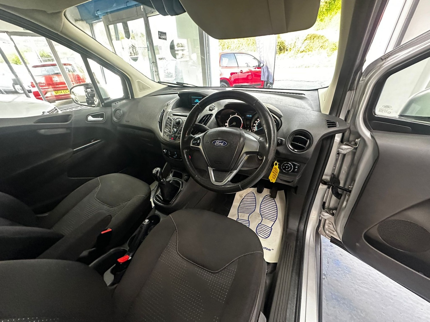 Used Ford Transit Courier 2014 for sale - 77157266: Photo 15