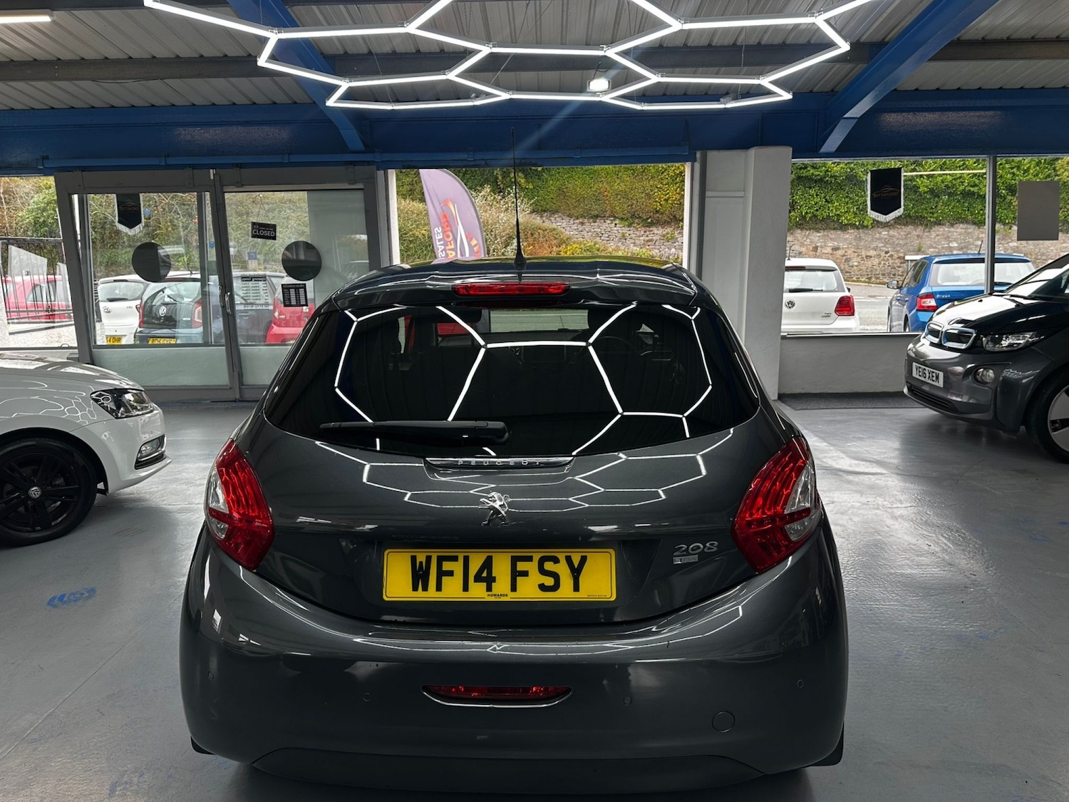 Used Peugeot 208 2014 for sale - 76521033: Photo 6