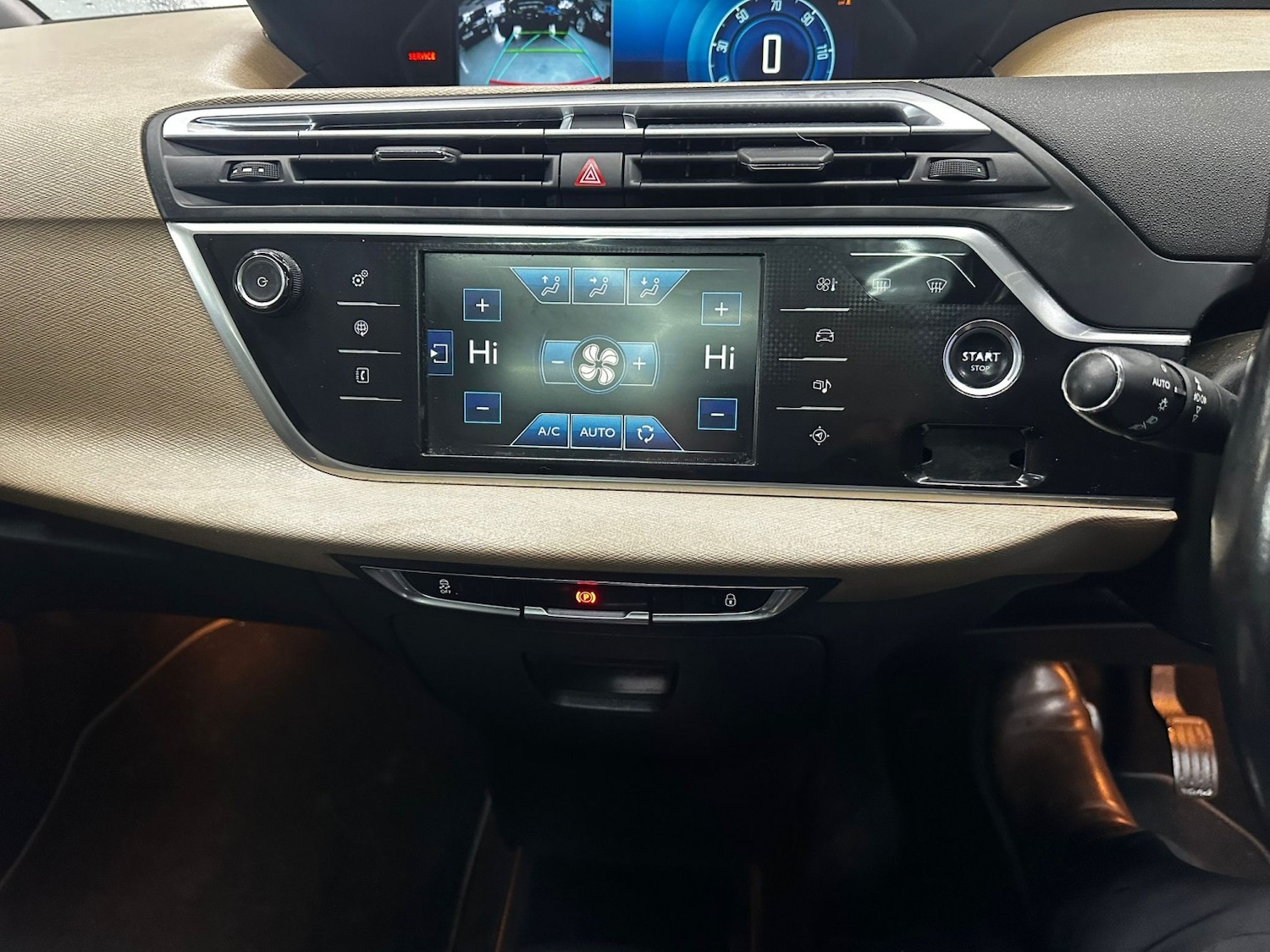 Used Citroen Grand C4 Picasso 2015 for sale - 77595432: Photo 15