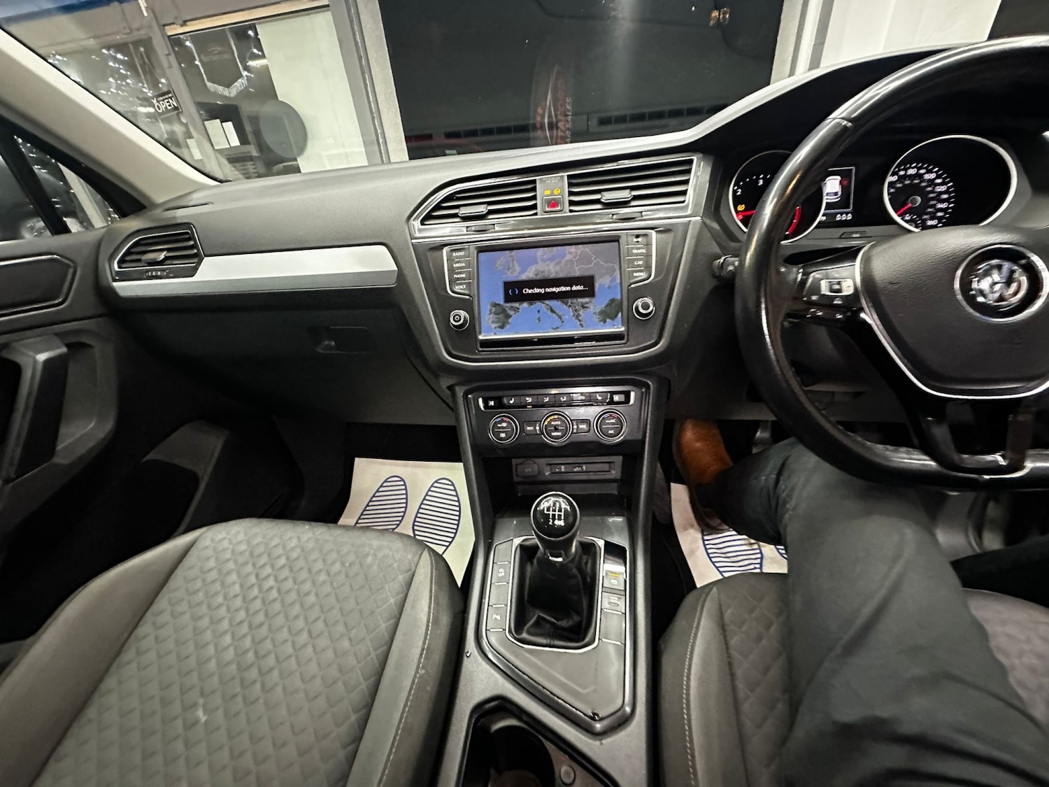 Used Volkswagen Tiguan 2016 for sale - 76974472: Photo 17