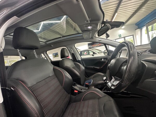 Used Peugeot 2008 2016 for sale - 76186841: Photo 15