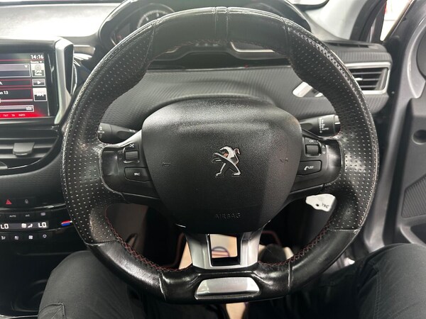 Used Peugeot 2008 2016 for sale - 76186841: Photo 20