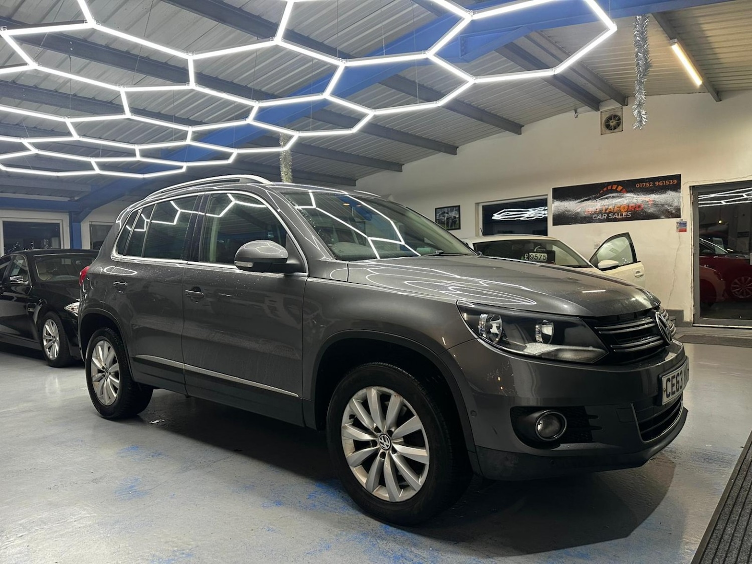Used Volkswagen Tiguan 2013 for sale - 76974423: Photo 2