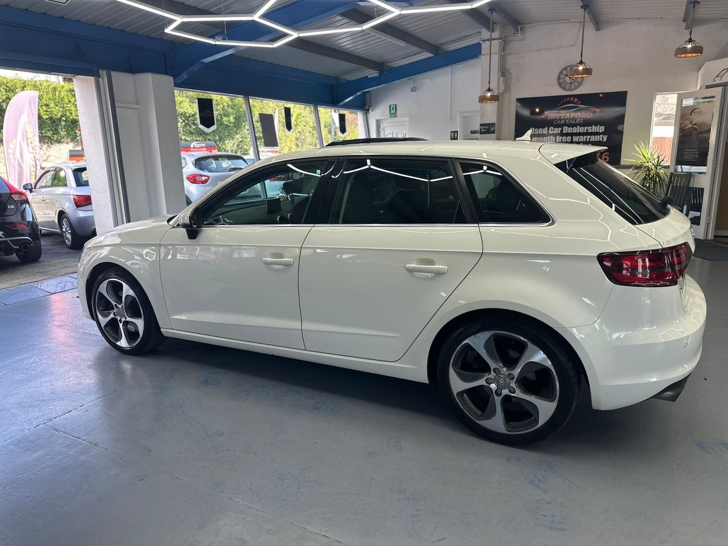 Used Audi A3 2014 for sale - 76510959: Photo 7