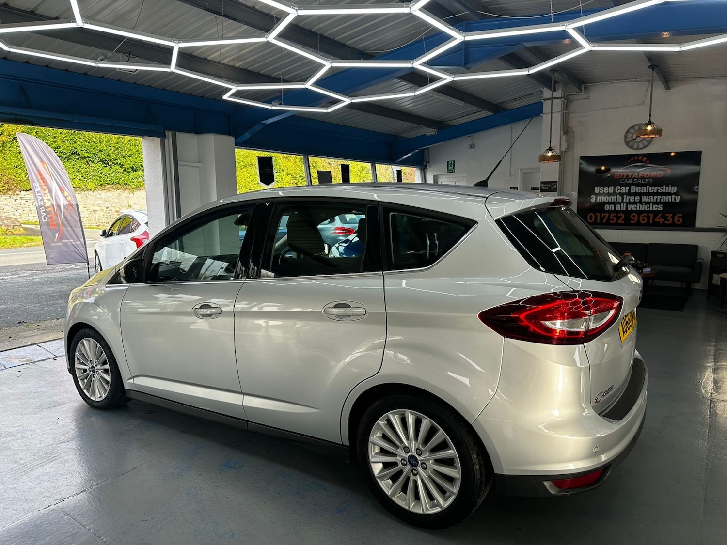 Used Ford C-Max 2016 for sale - 76571172: Photo 7