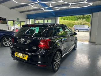 Used Volkswagen Polo 2015 for sale - 78944776: Photo
