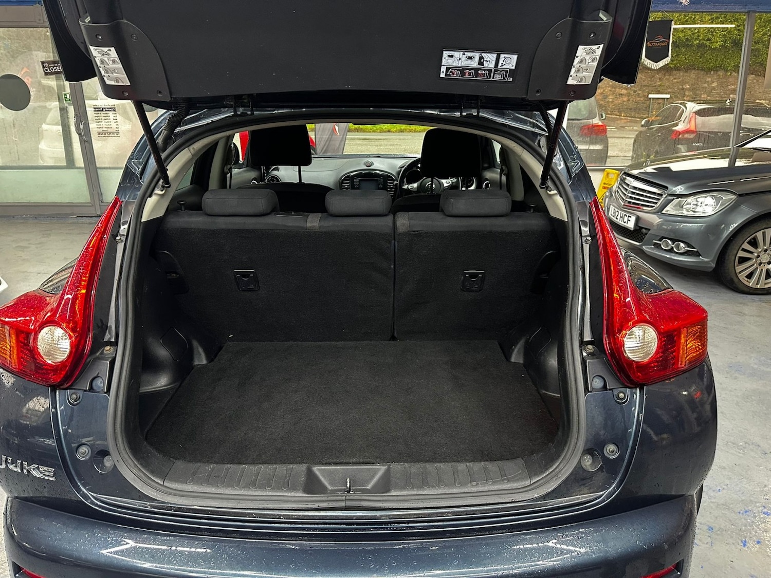 Used Nissan Juke 2011 for sale - 77162346: Photo 21