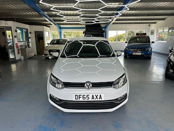Volkswagen - Polo