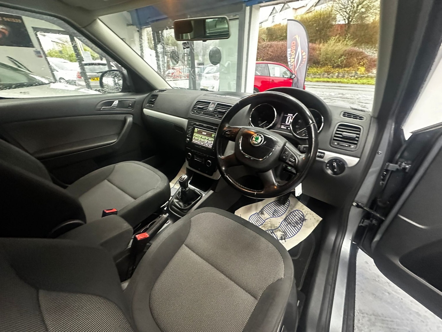 Used Skoda Yeti 2013 for sale - 77157261: Photo 15