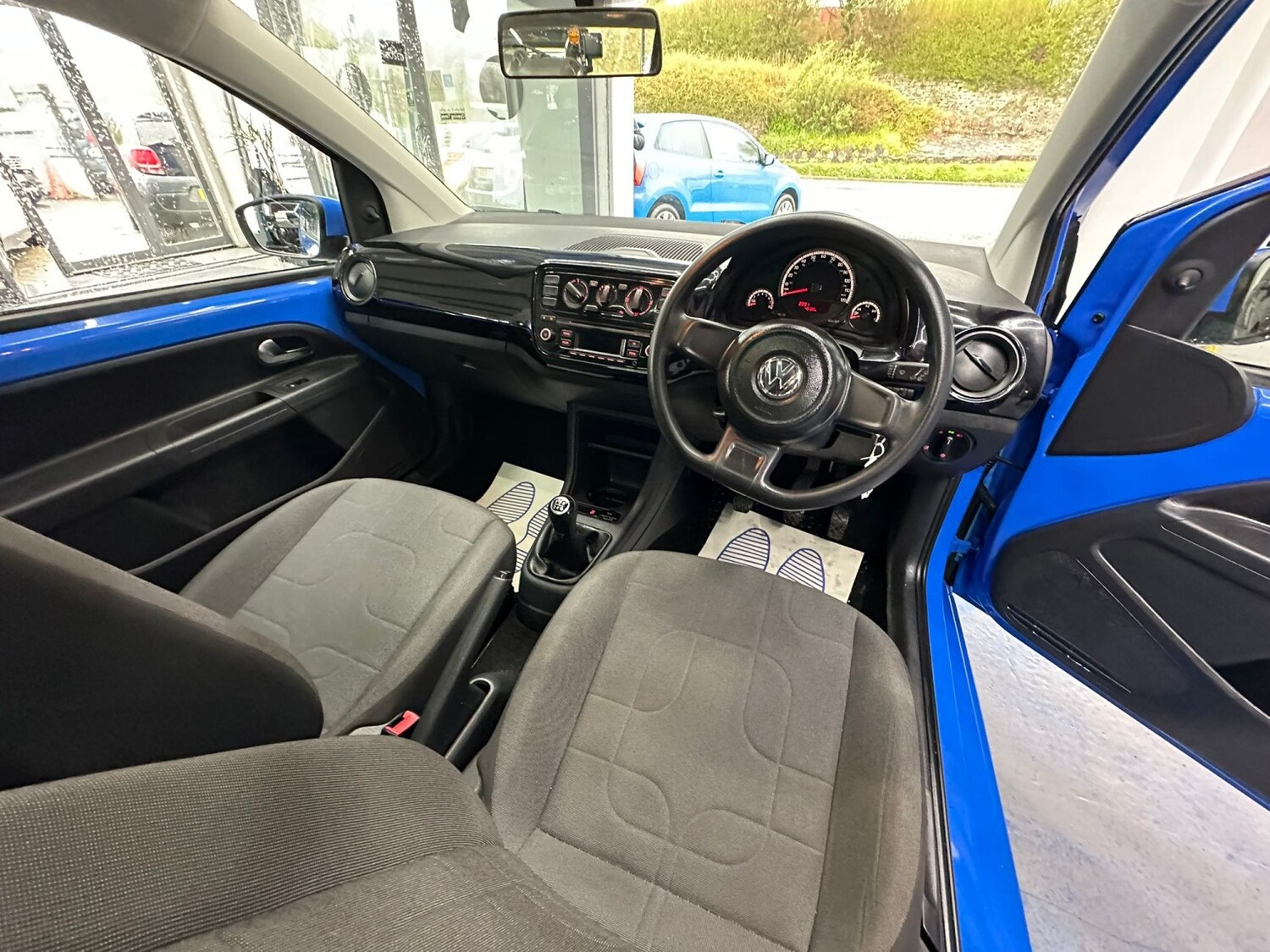 Used Volkswagen up! 2014 for sale - 78125194: Photo 17