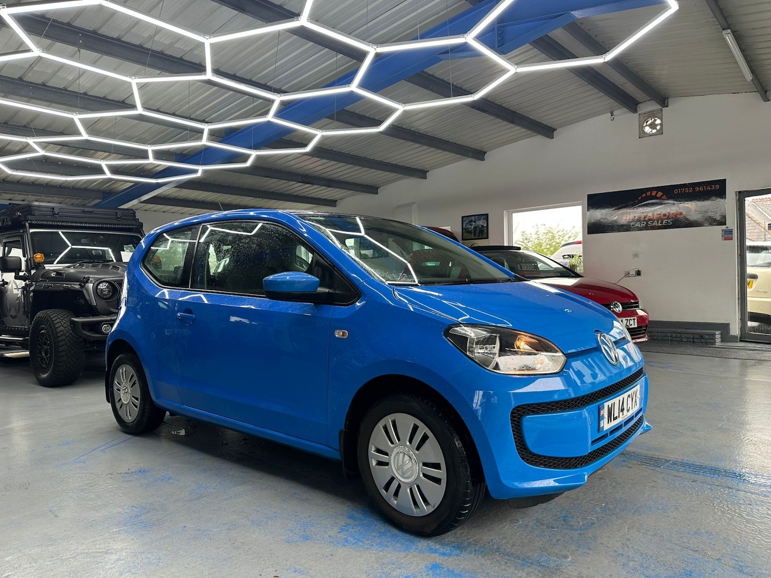 Used Volkswagen up! 2014 for sale - 78125194: Photo 2