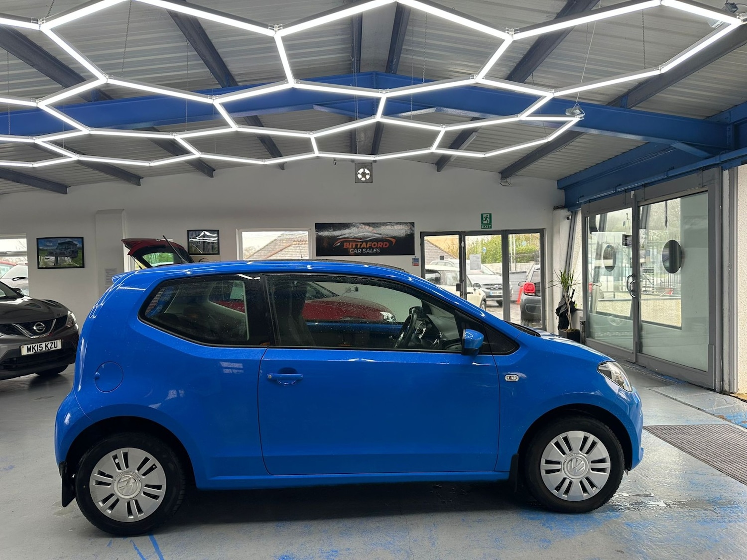 Used Volkswagen up! 2014 for sale - 78125194: Photo 3