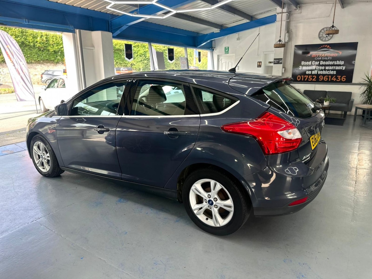 Used Ford Focus 2013 for sale - 76510807: Photo 7