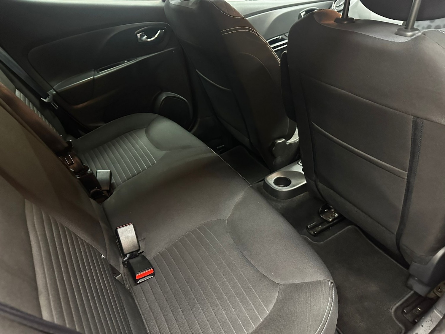 Used Renault Clio 2014 for sale - 76421845: Photo 21