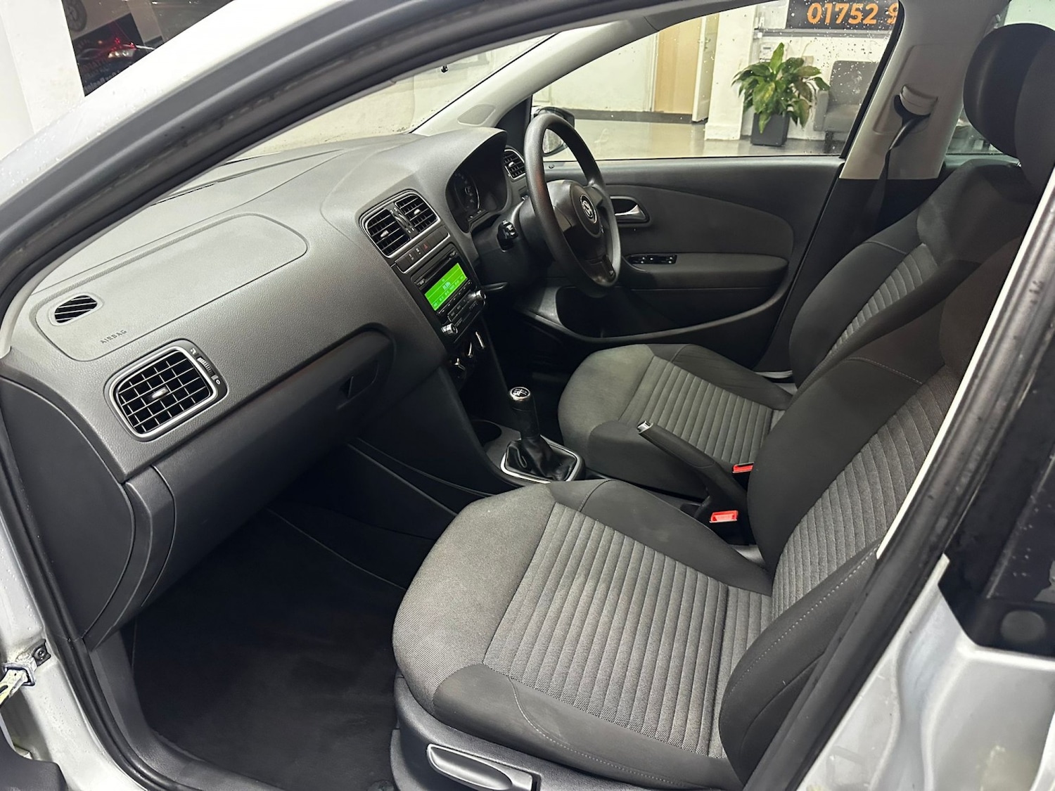 Used Volkswagen Polo 2012 for sale - 77438442: Photo 18