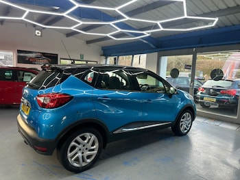 Used Renault Captur 2015 for sale - 77851464: Photo