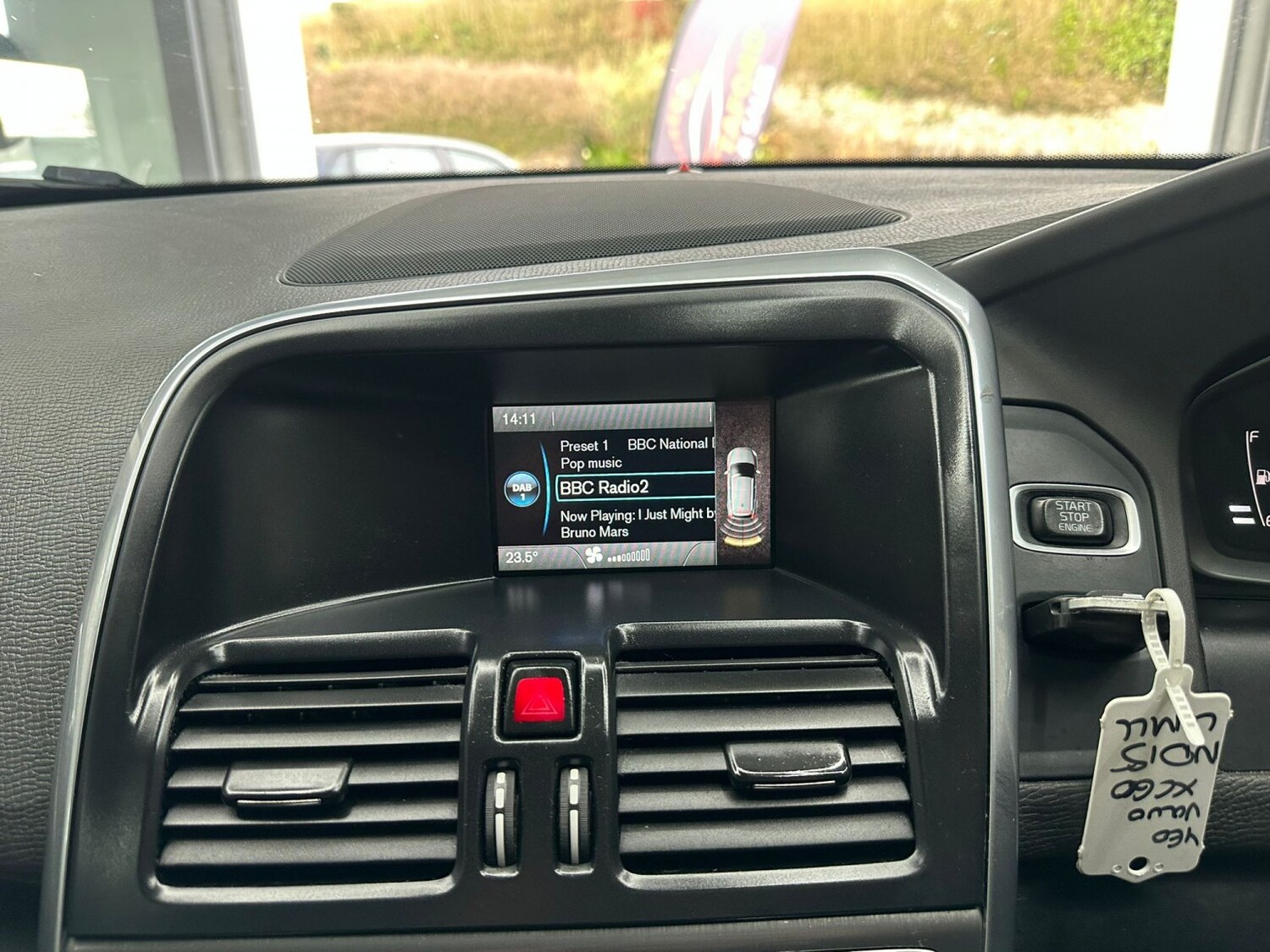 Used Volvo XC60 2015 for sale - 78125220: Photo 12