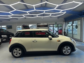 Used MINI Hatch 2016 for sale - 77749848: Photo