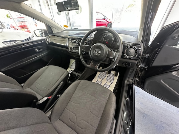 Used Volkswagen up! 2015 for sale - 76225328: Photo 15