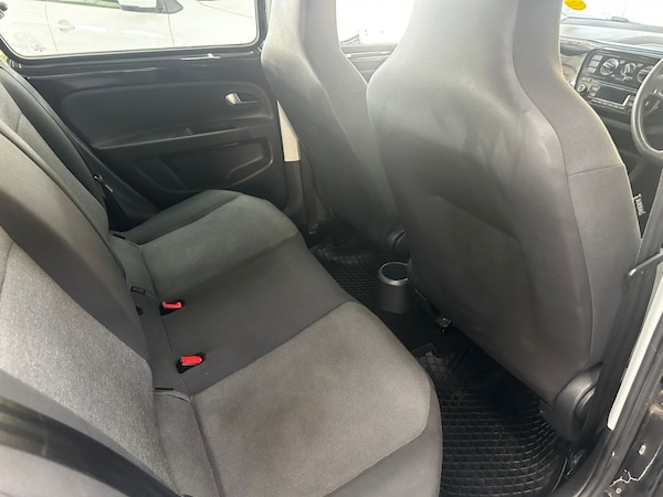 Used Volkswagen up! 2015 for sale - 76225328: Photo 17