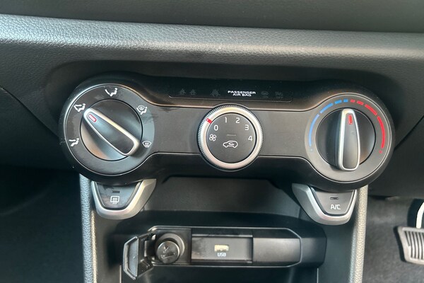 Used Kia Picanto 2024 for sale - 76117072: Photo 15