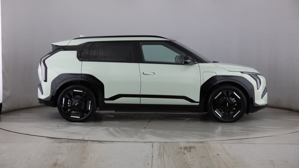 Used Kia EV3 2025 for sale - 77232257: Photo 3
