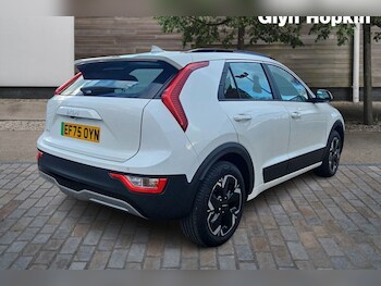 Used Kia Niro 2026 for sale - 77389083: Photo