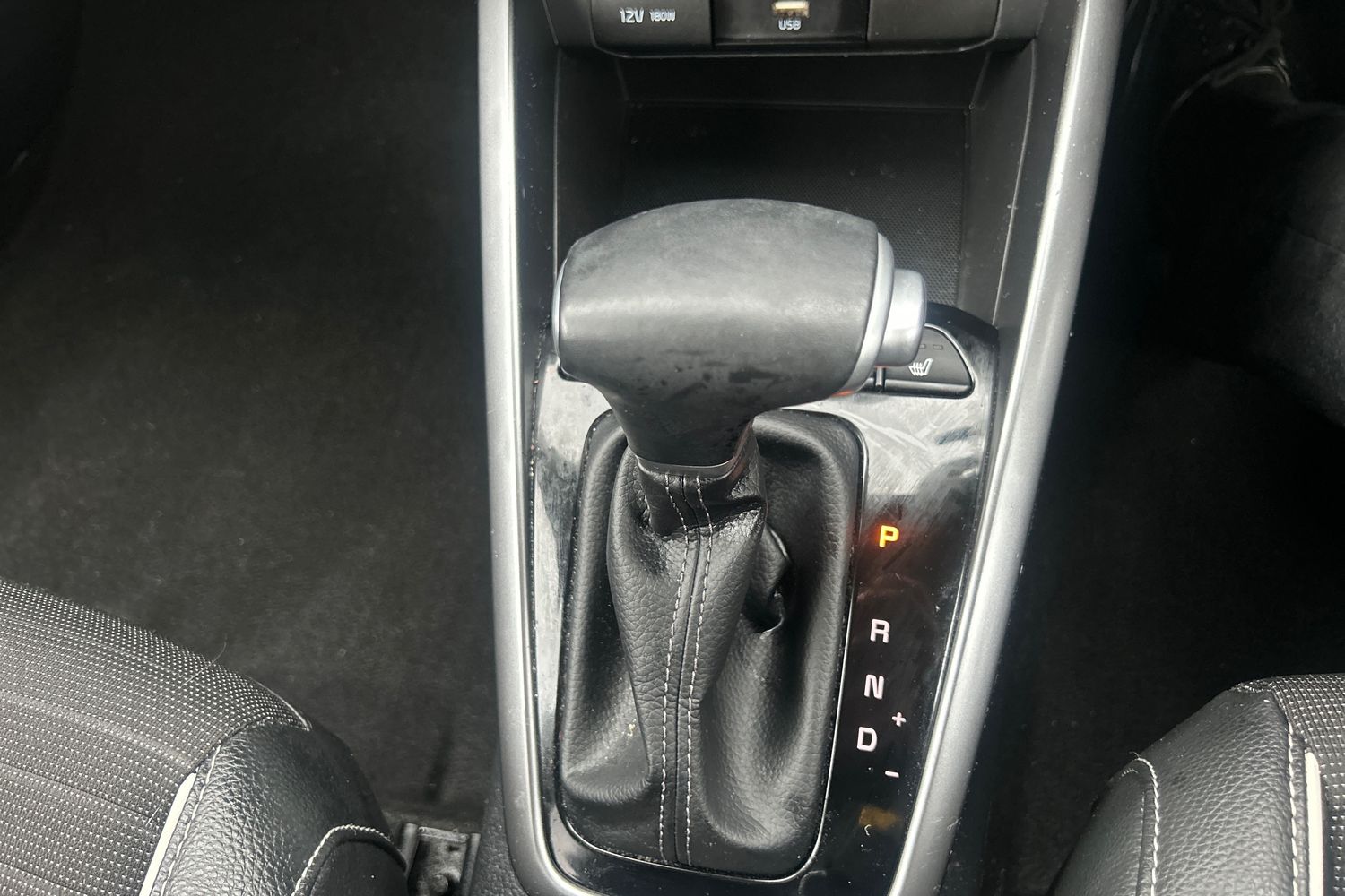 Used Kia Stonic 2024 for sale - 76390080: Photo 14