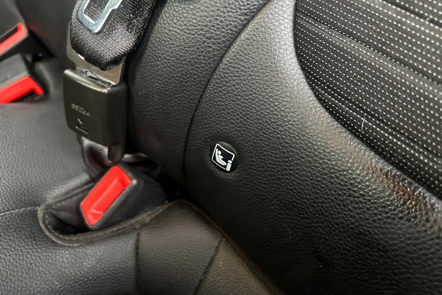 Used Kia Stonic 2024 for sale - 76390080: Photo 35