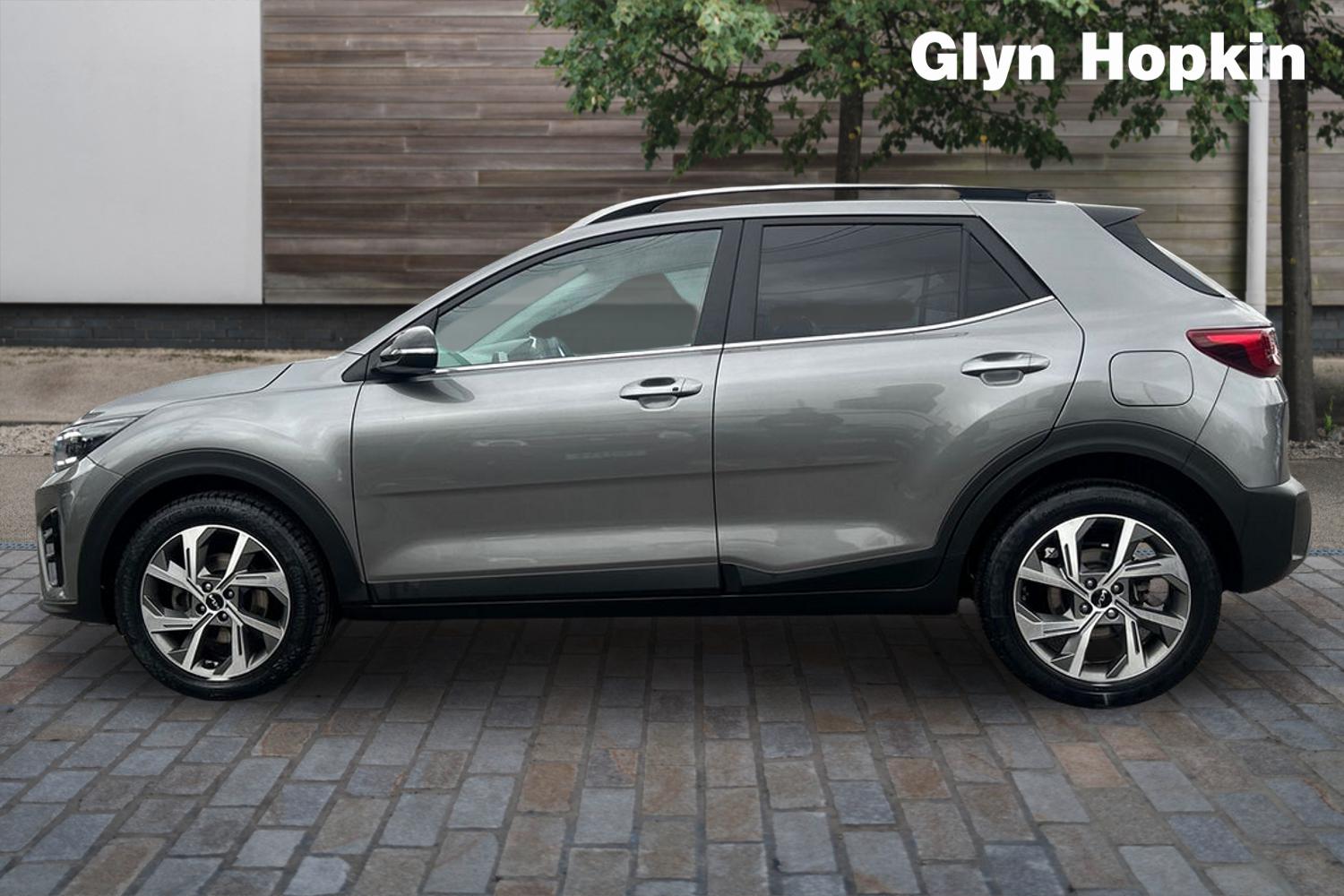 Used Kia Stonic 2024 for sale - 76390080: Photo 6