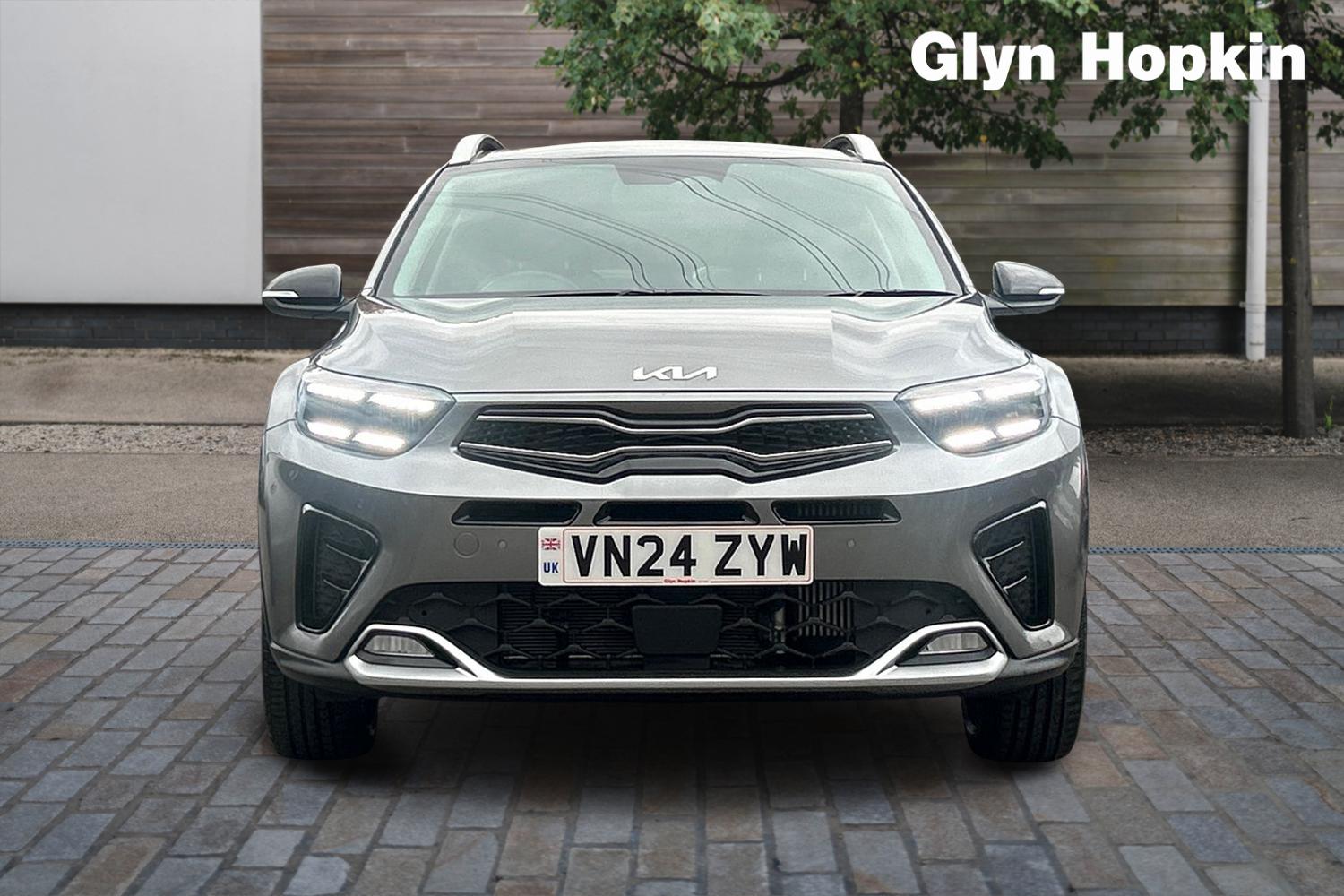 Used Kia Stonic 2024 for sale - 76390080: Photo 8