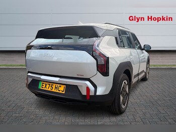 Used Kia EV3 2025 for sale - 78270227: Photo