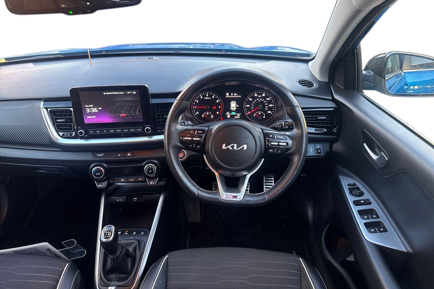 Used Kia Stonic 2023 for sale - 77256472: Photo 11