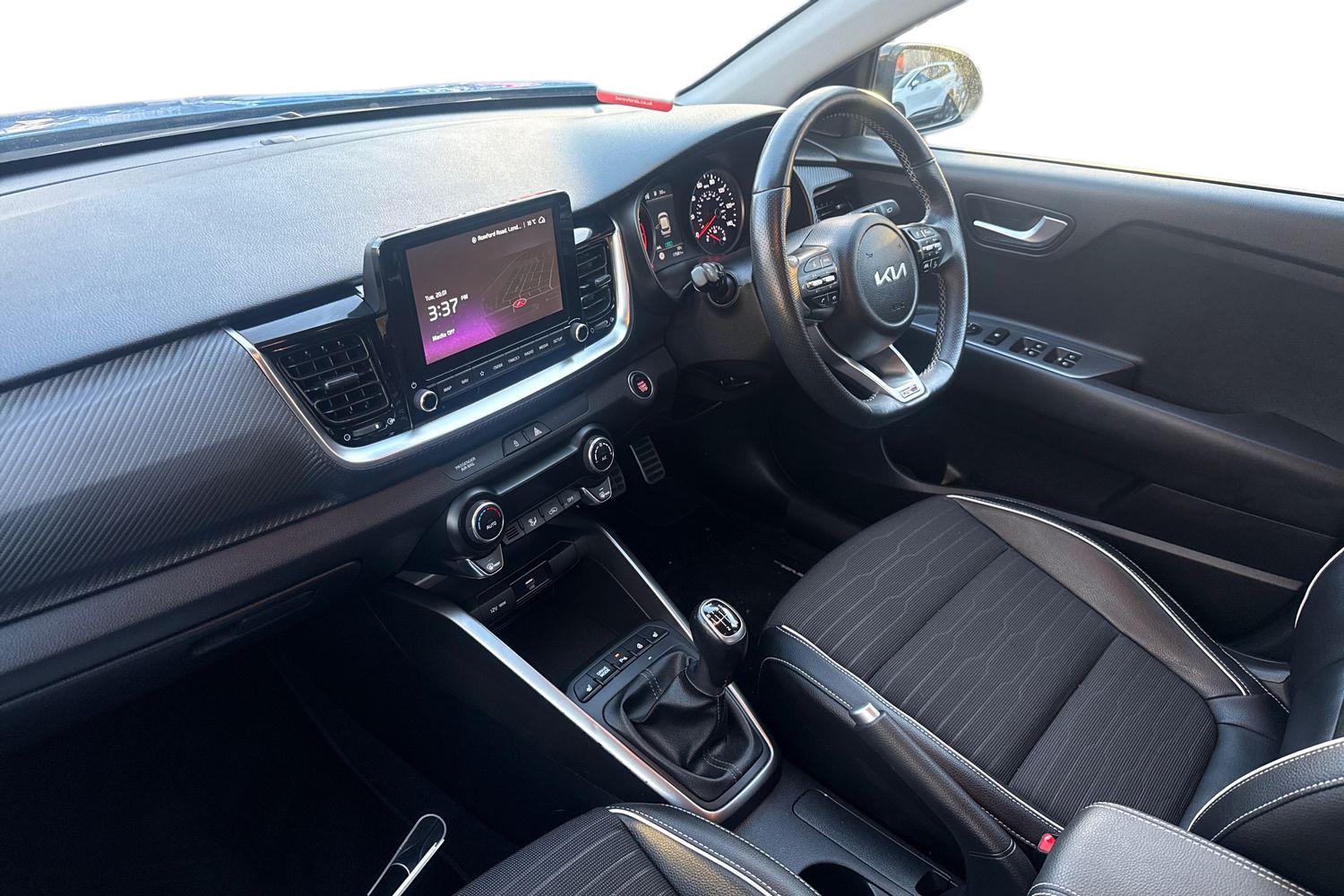 Used Kia Stonic 2023 for sale - 77256472: Photo 13