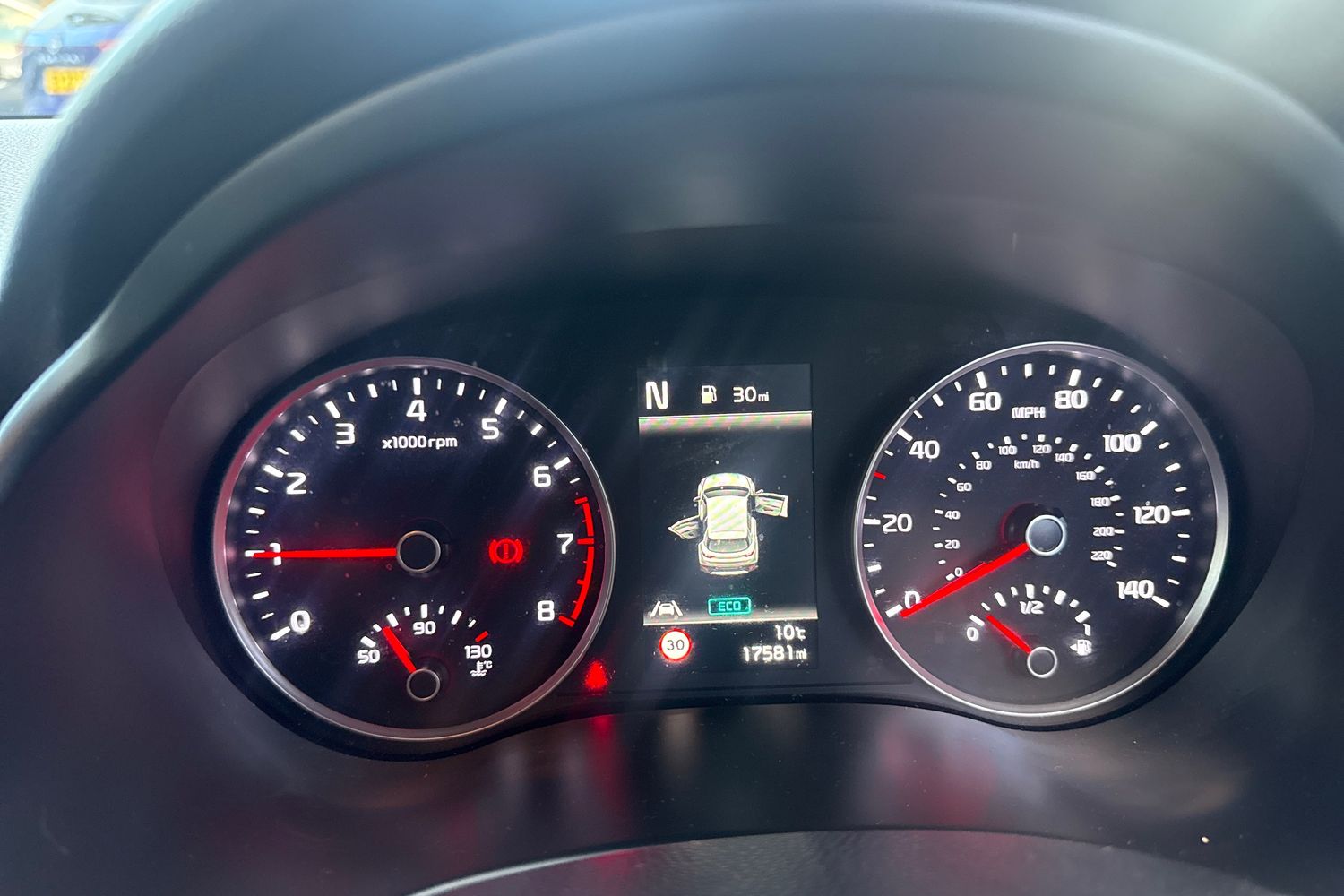 Used Kia Stonic 2023 for sale - 77256472: Photo 20