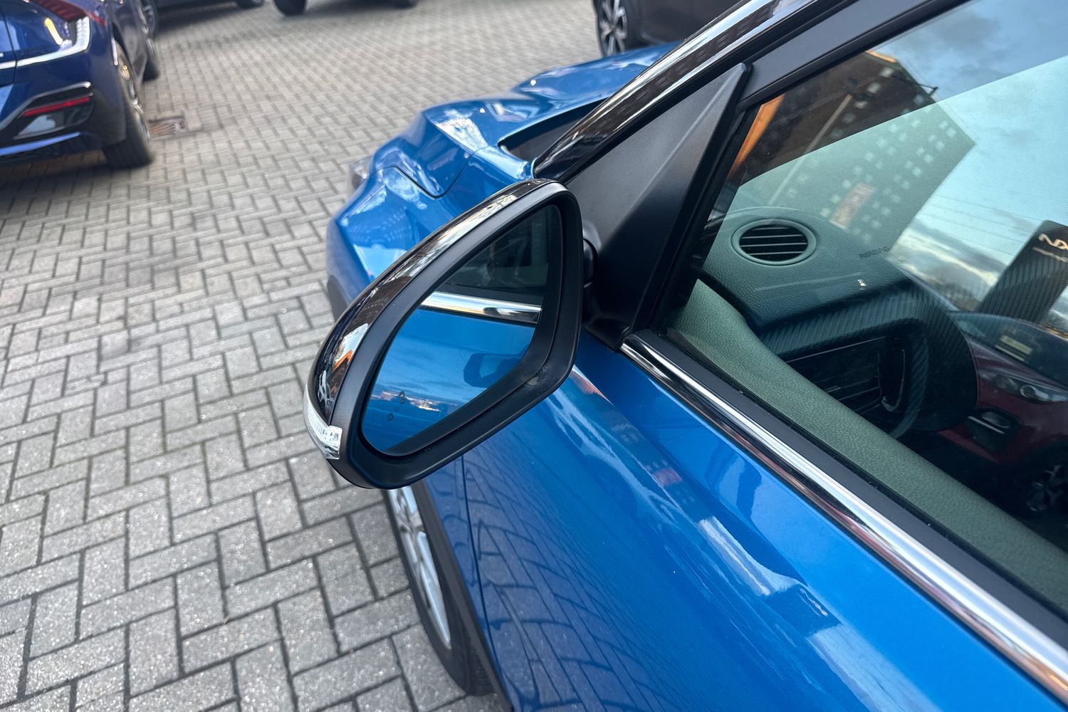 Used Kia Stonic 2023 for sale - 77256472: Photo 30