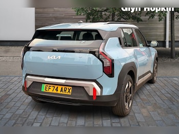 Used Kia EV3 2025 for sale - 77373074: Photo