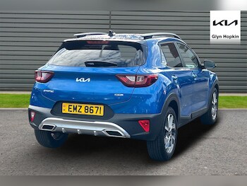 Used Kia Stonic 2024 for sale - 75722240: Photo