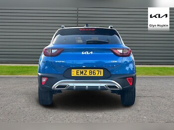 Used Kia Stonic 2024 for sale - 75722240: Photo