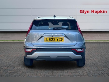 Used Kia Niro 2023 for sale - 79162030: Photo