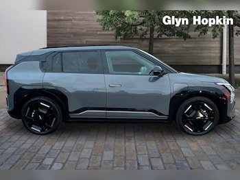 Used Kia EV3 2025 for sale - 76493899: Photo